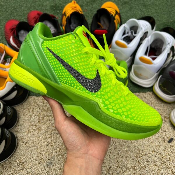 Kobe 6 Protro Grinch