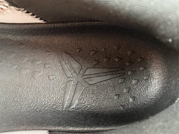 Kobe 9 Elite Low 'Fundamentals' - Image 16