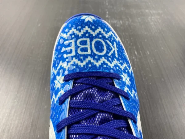 Kobe 6 Christmas - Image 10