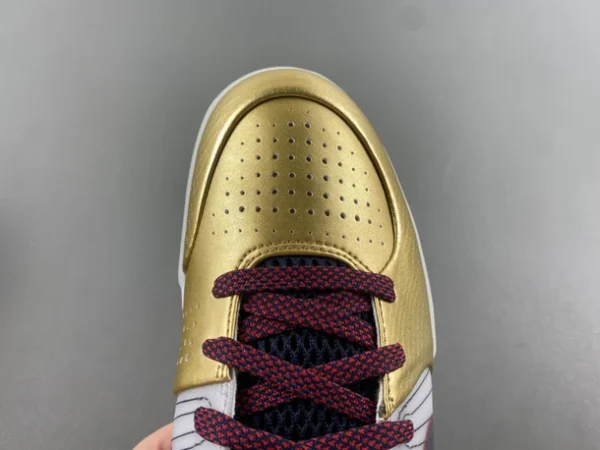 Kobe 4 Protro Gold Medal - Image 4