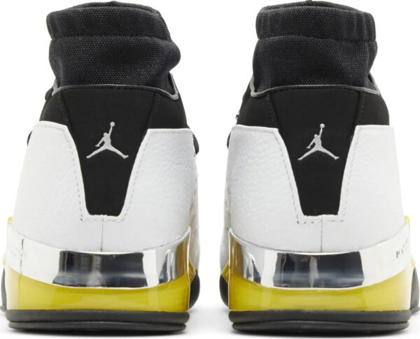 Jordan 17 OG Low All-Star Lightning (2002) - Image 5