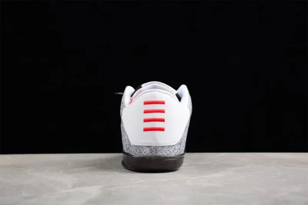 Kobe 11 'Last Emperor' - Image 6