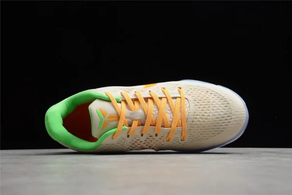 Kobe 11 'Peach Jam' - Image 2
