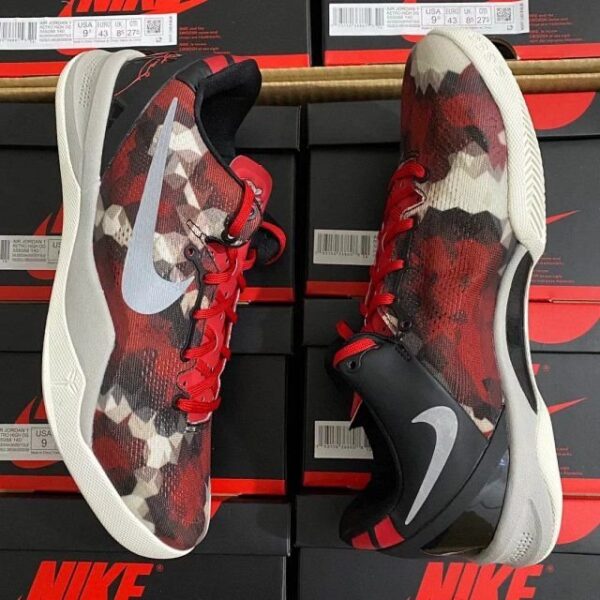 Kobe 8 "Milk snake" - Image 3