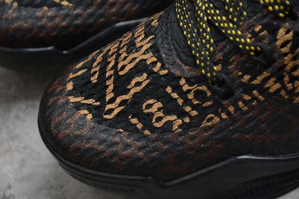 Kobe 11 'Mamba Day' - Image 4