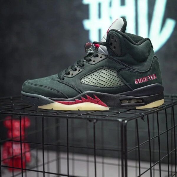 Jordan 5 "Gore-Tex Off-Noir"