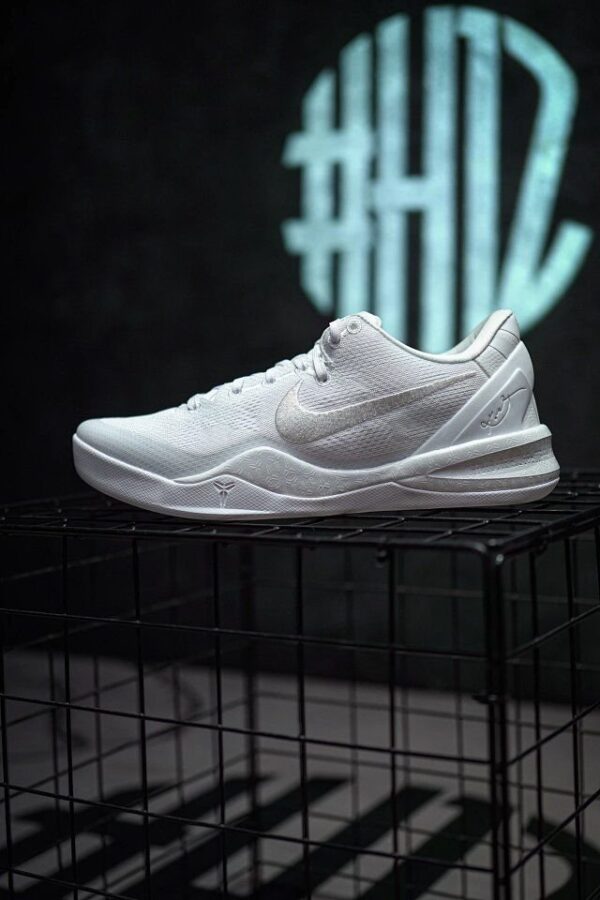 Kobe 8 "Halo"