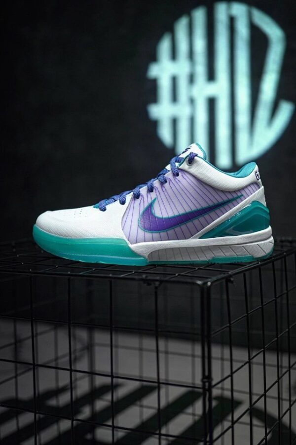 Kobe 4 "Draft Day" - Image 2