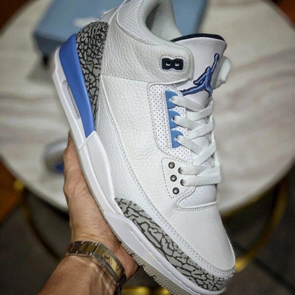 Jordan 3 Retro UNC