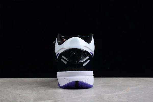 Kobe 4 Inline - Image 10