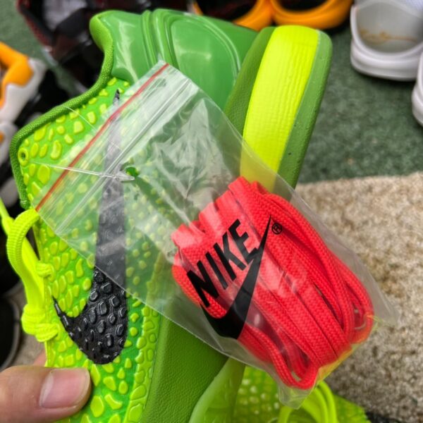 Kobe 6 Protro Grinch - Image 6