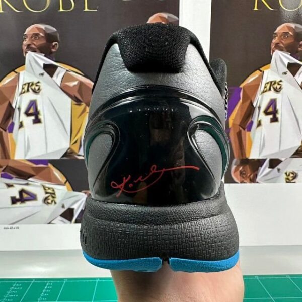 Kobe 6 Dark Knight - Image 8