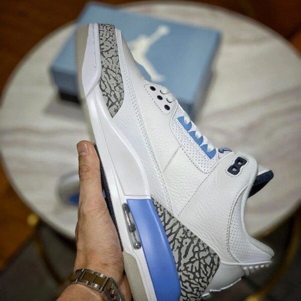 Jordan 3 Retro UNC - Image 4