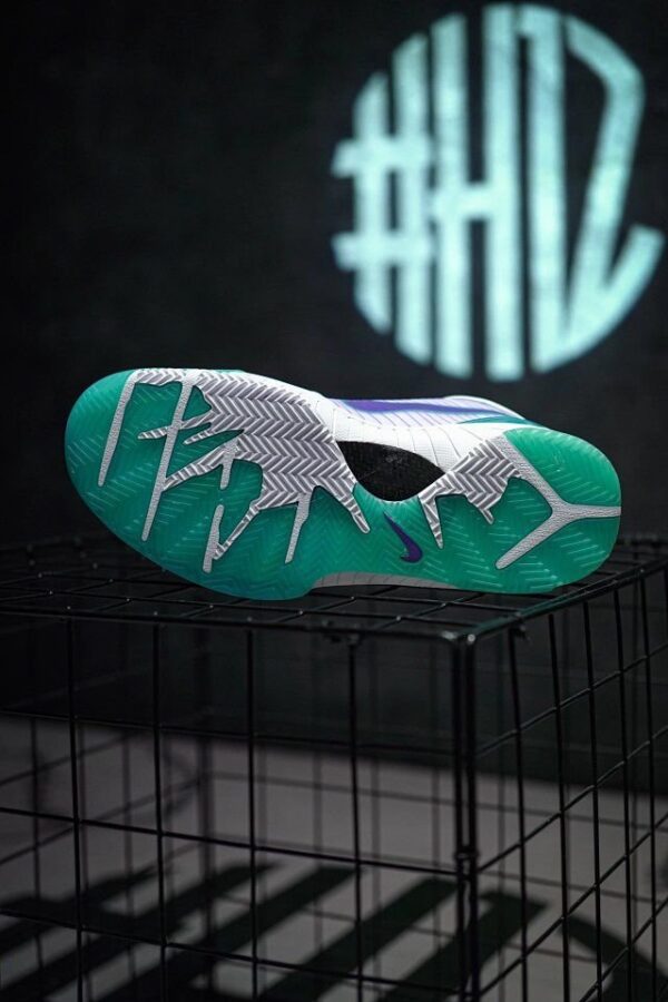 Kobe 4 "Draft Day" - Image 4