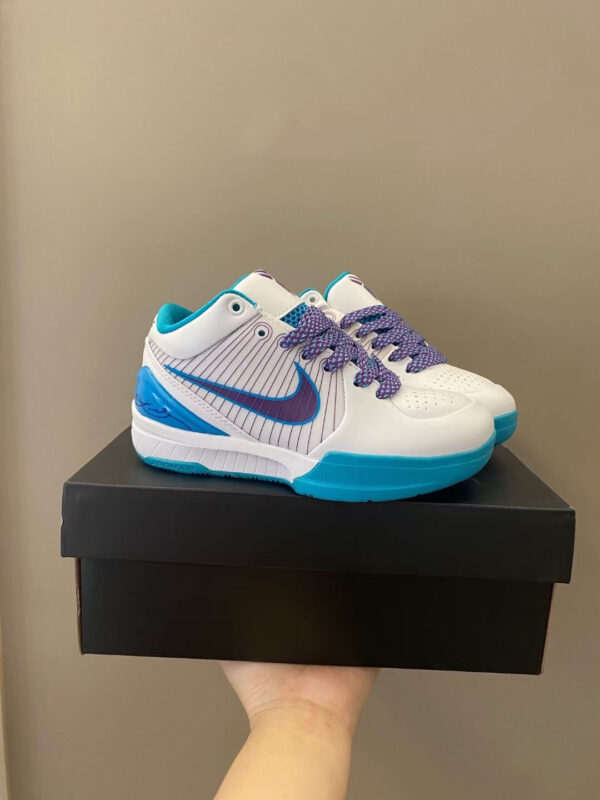 Kobe 4 kids shoes - Image 5