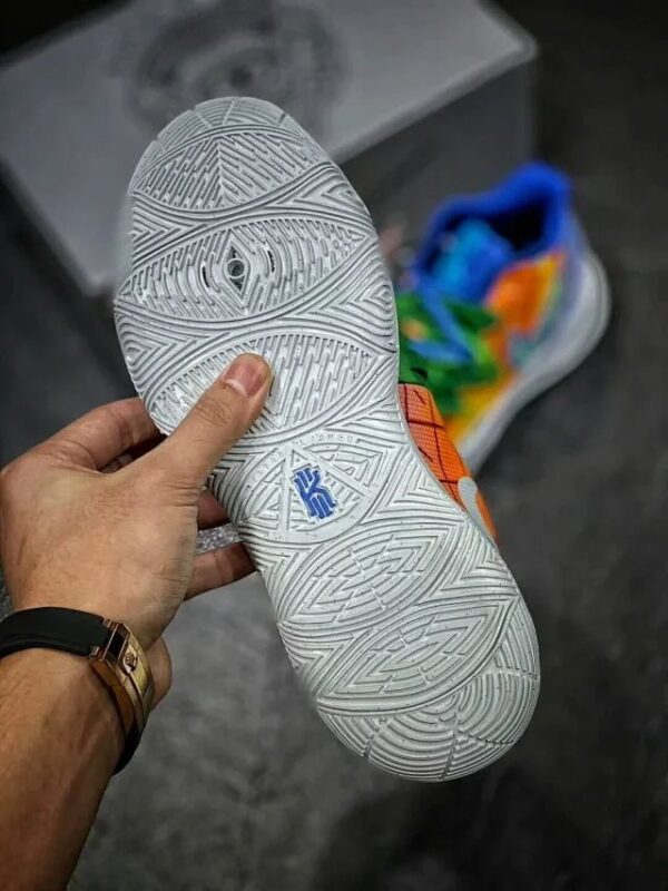 Kyrie 5 "Pineapple House" - Image 7