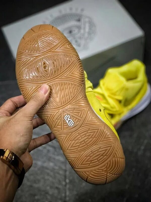 Kyrie 5 "Spongebob Squarepants" - Image 5