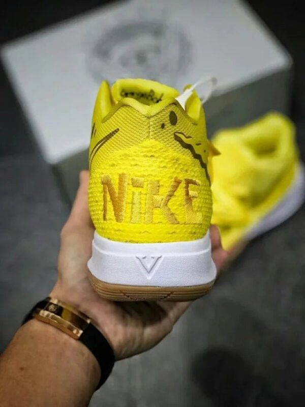Kyrie 5 "Spongebob Squarepants" - Image 3