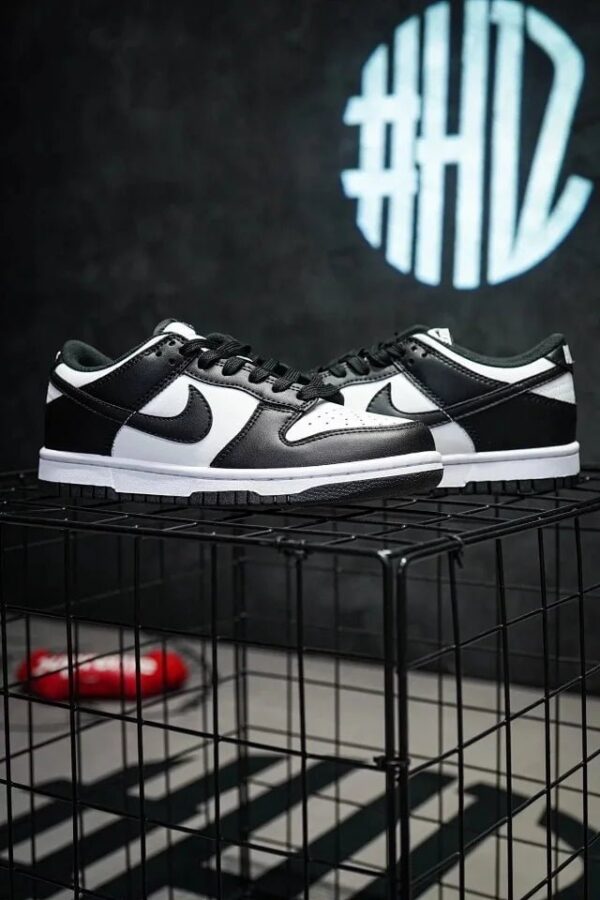 Dunk Lows "Panda"