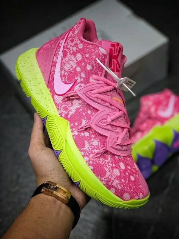 Kyrie 5 "Patrick"