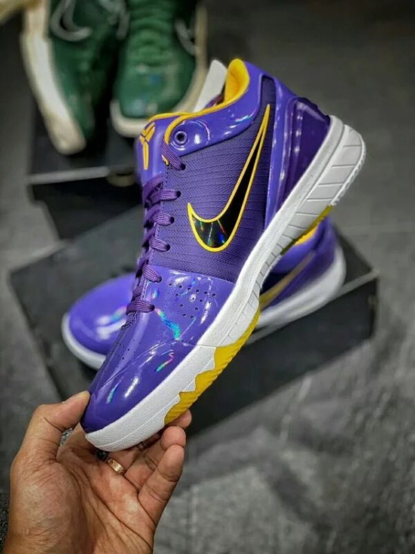 Kobe 4 UNDEFEATED "Court Purple" - Image 3