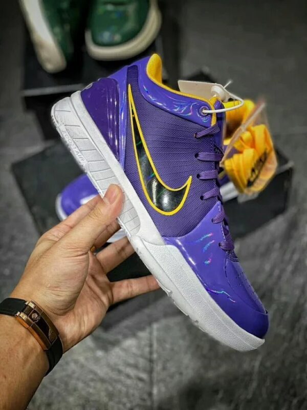 Kobe 4 UNDEFEATED "Court Purple" - Image 6